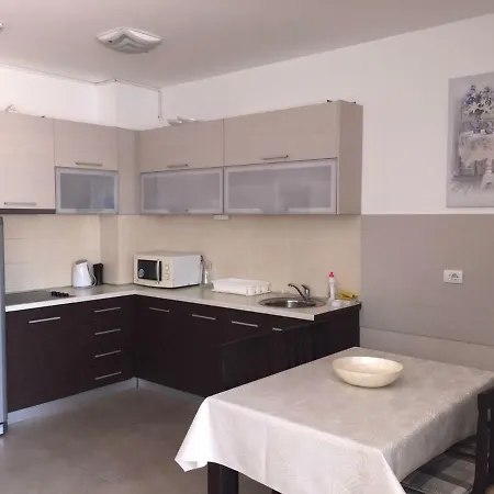 Apartman & Sea *